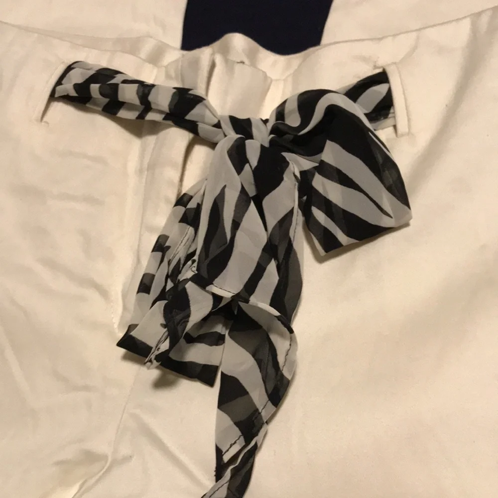 NWT New York & Company cream cuffed pants zebra patterned scarf belt Size 16 - Picture 4 of 9